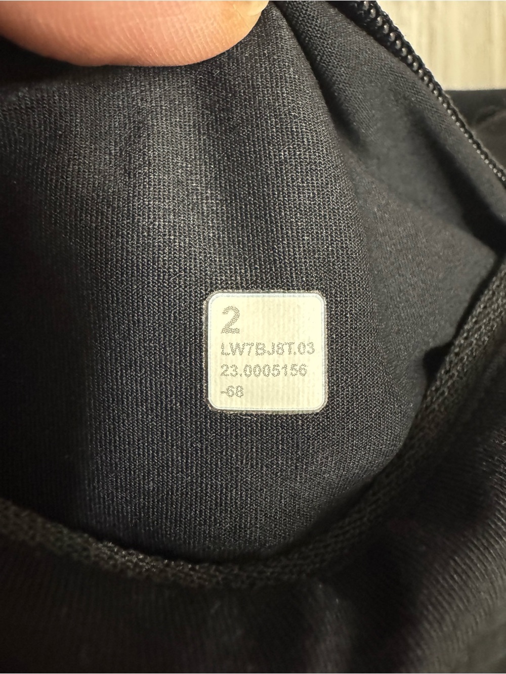 LULULEMON | Black Speed Up High-Rise Running Shorts | Inseam 4” | 2023 | Size 2 - Picture 7 of 10
